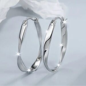 NEW Hypoallergenic Elegant Silver Hoop Earrings